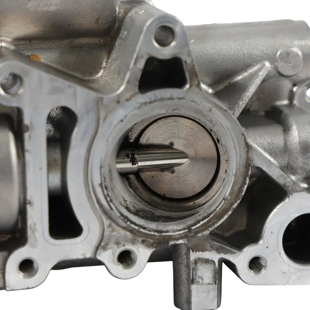 Mercedes W213 OM654 Diesel Válvula EGR Enfriador Recirculación - SKU A6541404401-1 - Número de pieza A6541404401