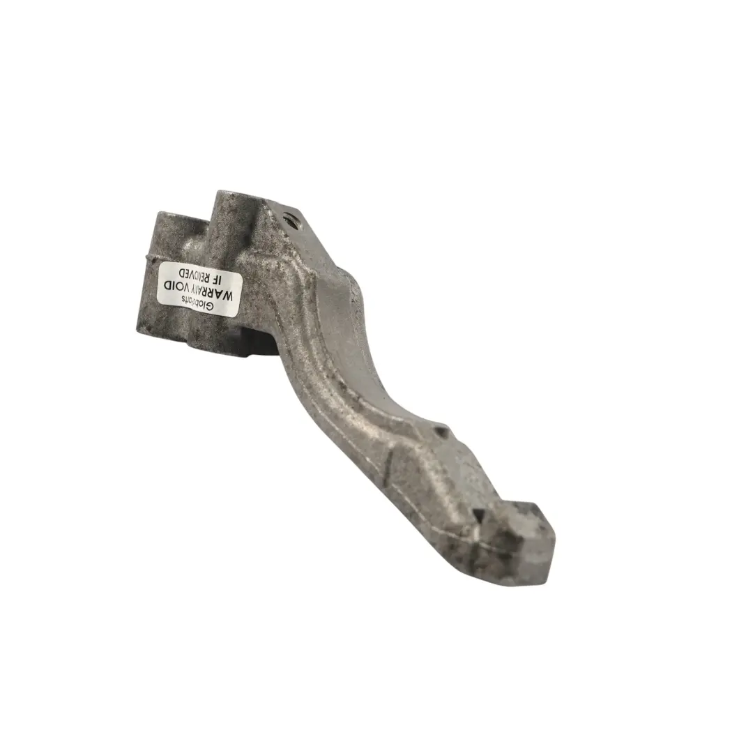 Mercedes W205 Wasserpumpe Halter Halterung Montage OM654 - SKU A6542038600 - Teilenummer A6542038600
