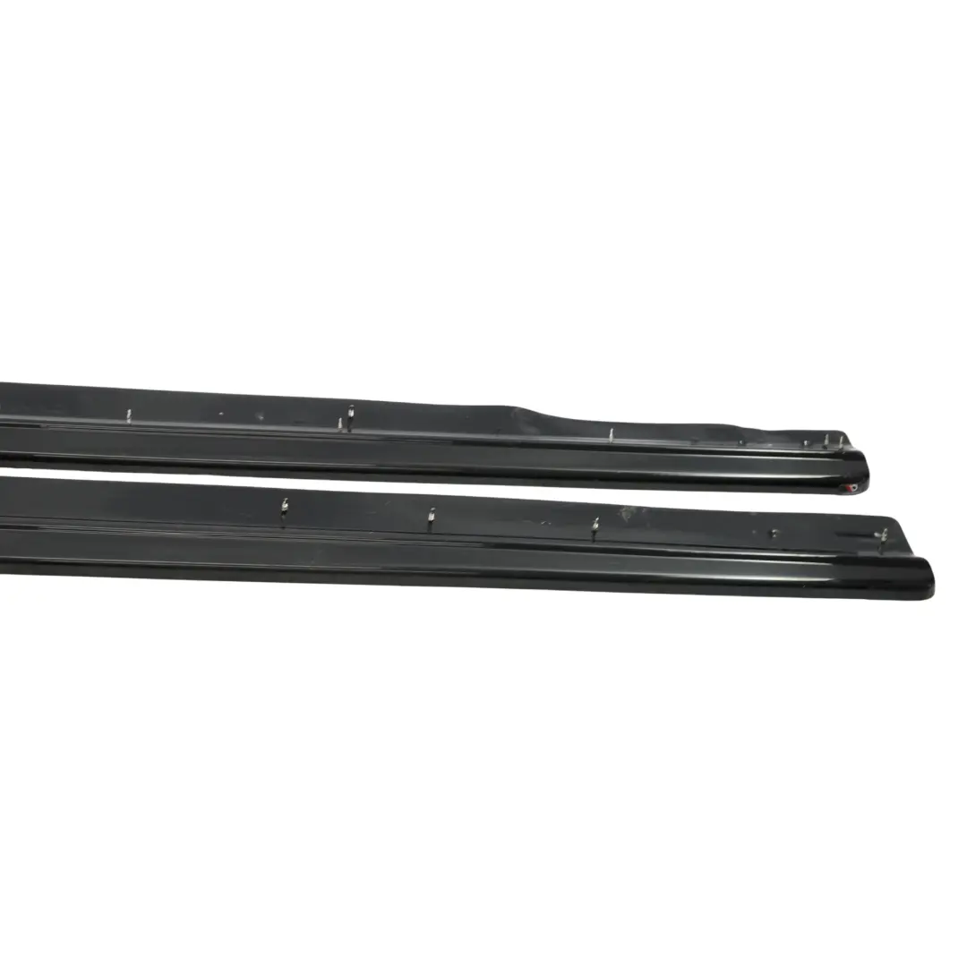 Minigonne Diffusori Modanature Nero Maxton Design Set per Audi A8 D4 con numero di parte A8-MAXTON-SILL-SET Audi A8 D4 Minigonne Diffusori Modanature Nero Maxton Design Set - SKU A8-MAXTON-SILL-SET - Numero di parte A8-MAXTON-SILL-SET