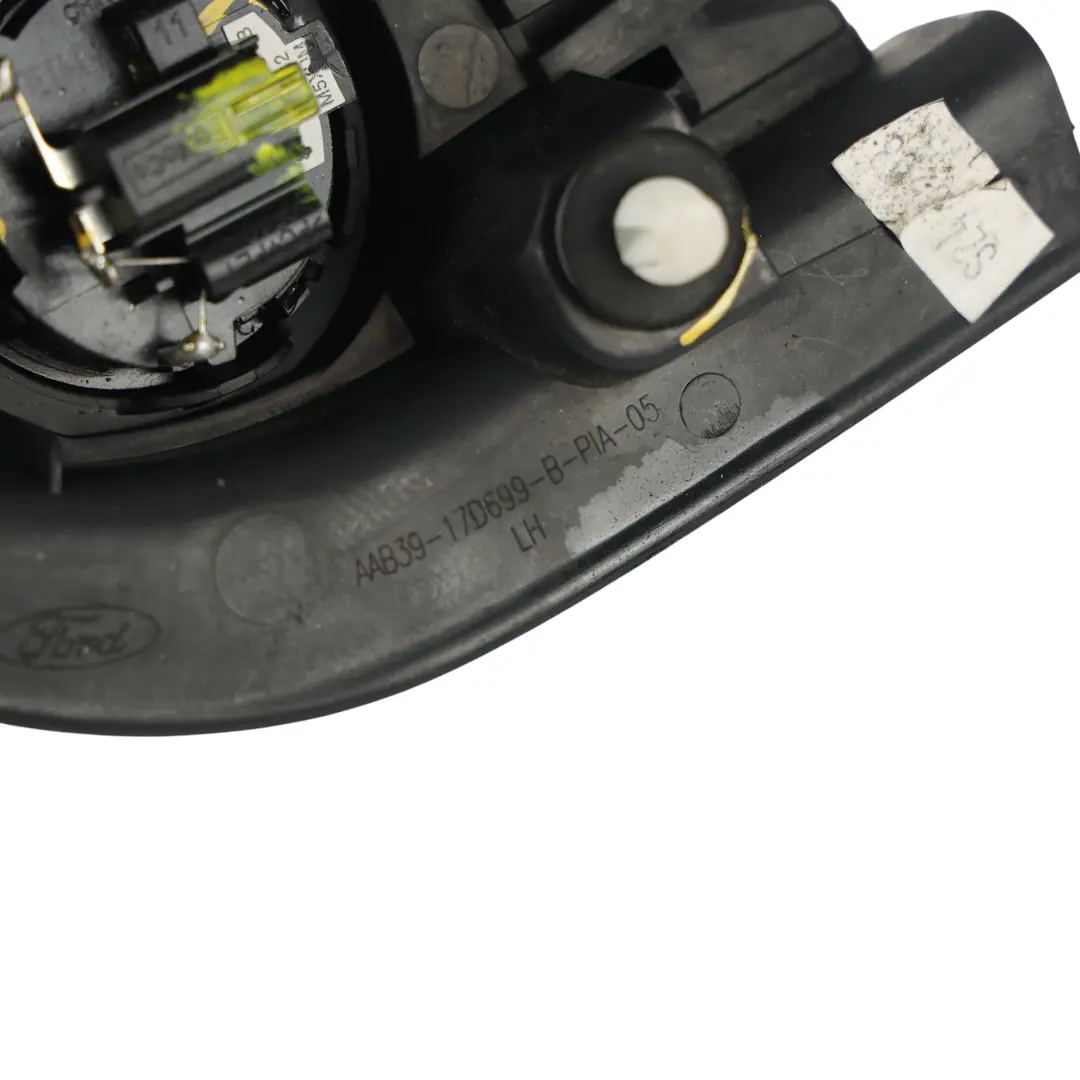 Ford Ranger Mk6 Rejilla Tweeter Puerta Delantera Izquierda - SKU AAB39-17D699-B - Número de pieza AAB39-17D699-B