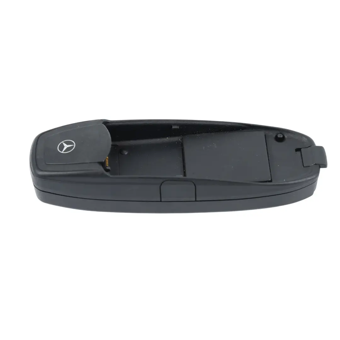 Supporto Staffa Adattatore Telefono Bluetooth Vivavoce per Mercedes W203 con numero di parte B67875846 Mercedes W203 Supporto Staffa Adattatore Telefono Bluetooth Vivavoce - SKU B67875846-1 - Numero di parte B67875846