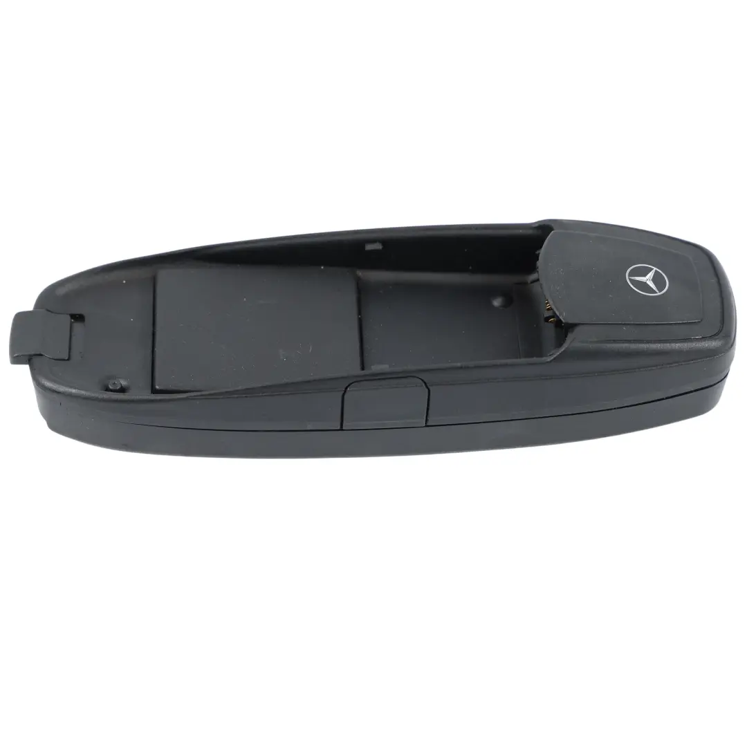 Mercedes W203 Soporte Adaptador Teléfono Móvil Manos Libres Bluetooth - SKU B67875846-1 - Número de pieza B67875846