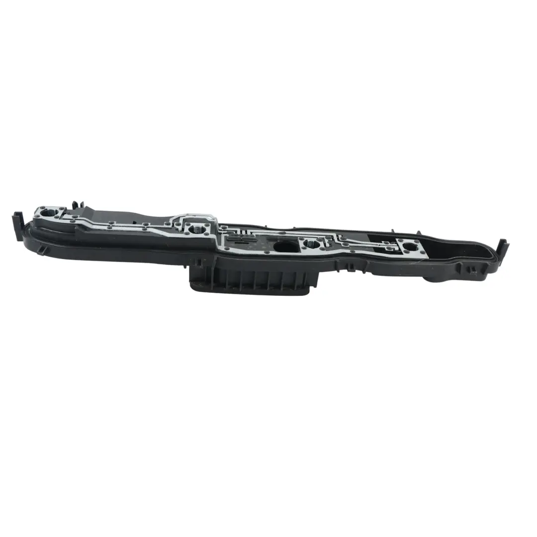 Ford Transit Custom Support Douille Ampoule Feu Arrière Droit - SKU BK21-13N004-AB - Numéro de pièce BK21-13N004-AB