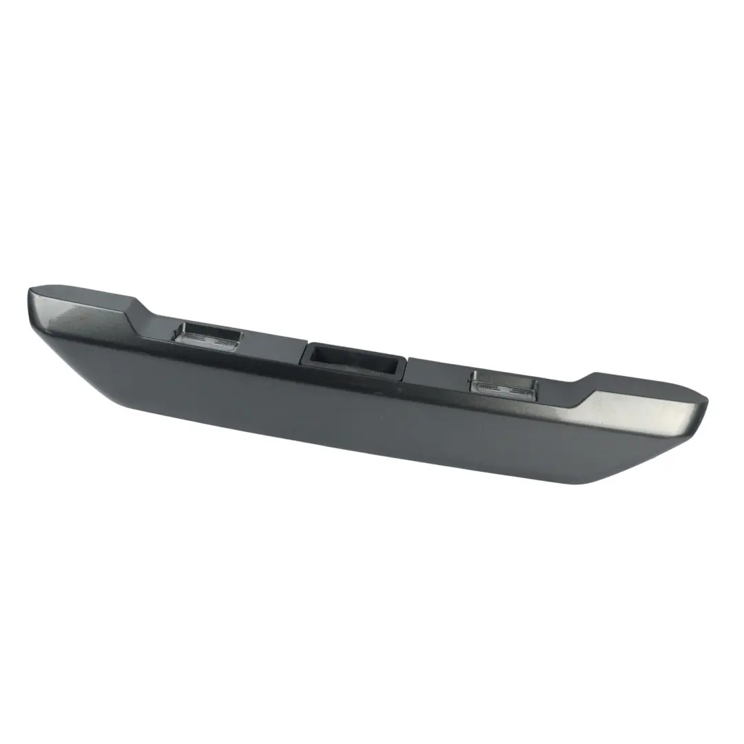 Ford Transit Custom Plaque Garniture Poignée Hayon Arrière BK21-43404-BF - SKU BK21-43404-AF-MGT - Numéro de pièce BK21-43404-AF