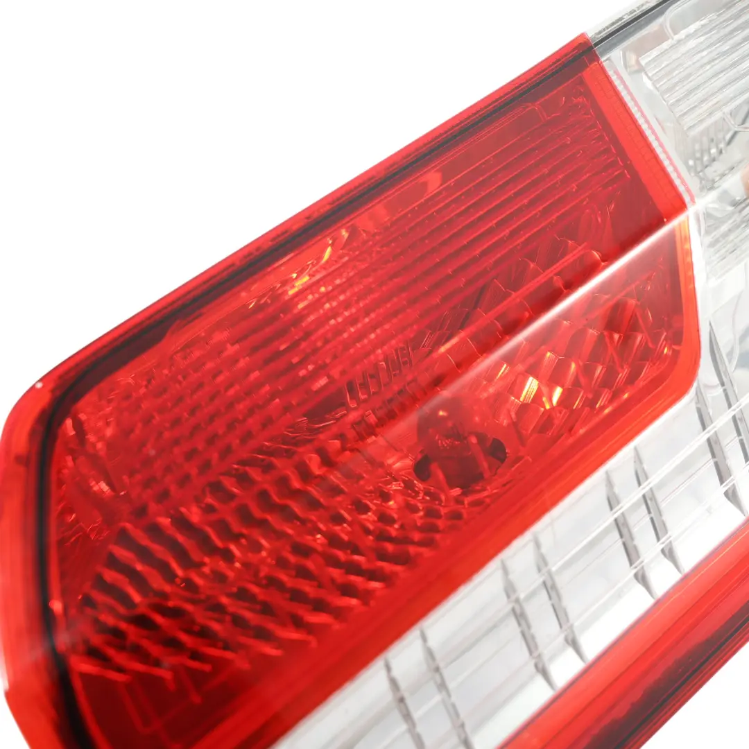 MK8 Luce Fanale Posteriore Sinistro per Ford Transit con numero di parte BK31-13405-AG Ford Transit MK8 Luce Fanale Posteriore Sinistro - SKU BK31-13405-AG - Numero di parte BK31-13405-AG