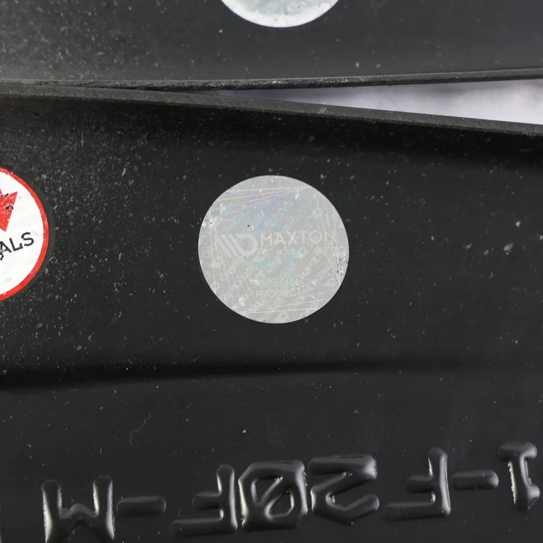 Unbranded BMW F20 F21 LCI Splitter Laterali Paraurti Posteriore Nero Lucido - SKU BM-1-F20F-M-RSD3G - Numero di parte BM-1-F20F-M-RSD3G