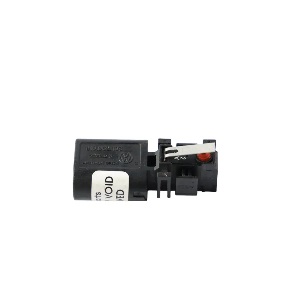 Mk5 Eos Micro Interrupteur Hayon Coffre C pour Volkswagen Golf à propos du numéro de pièce 1K0962103 Volkswagen Golf Mk5 Eos Micro Interrupteur Hayon Coffre C - SKU 1K0962103 - Numéro de pièce 1K0962103