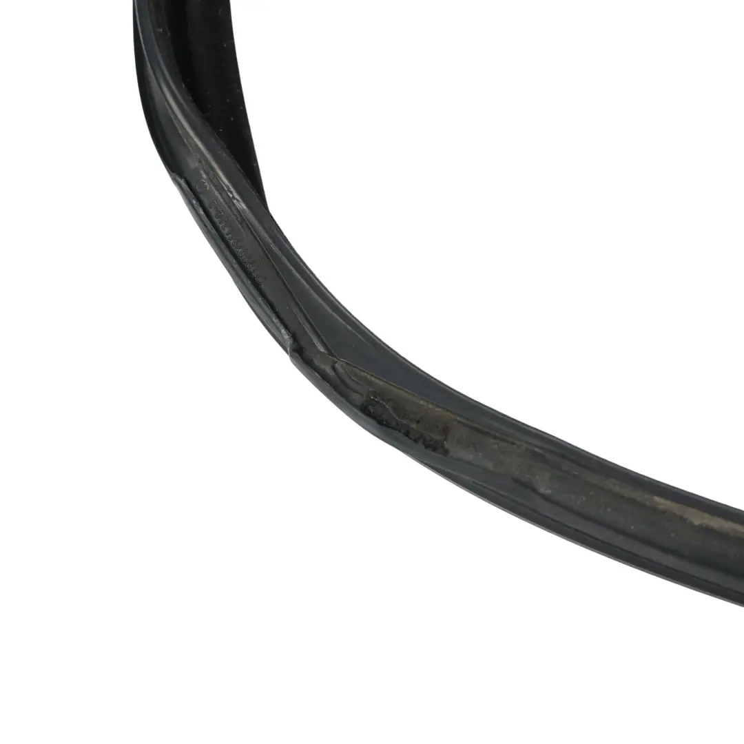 Range Rover L320 Guarnizione Vetro Porta Anteriore Sinistra - SKU CFE000796 - Numero di parte CFE000796