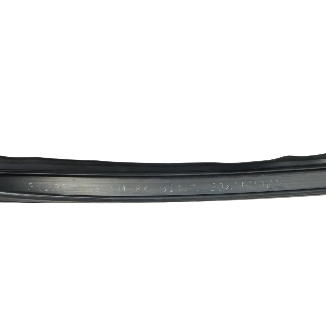 Door Window Gasket Seal Rubber Right O/S XH4224692CA to Range Rover L322 Rear with Part number CGE000305 Range Rover L322 Rear Door Window Gasket Seal Rubber Right O/S XH4224692CA - SKU CGE000305 - Part number CGE000305