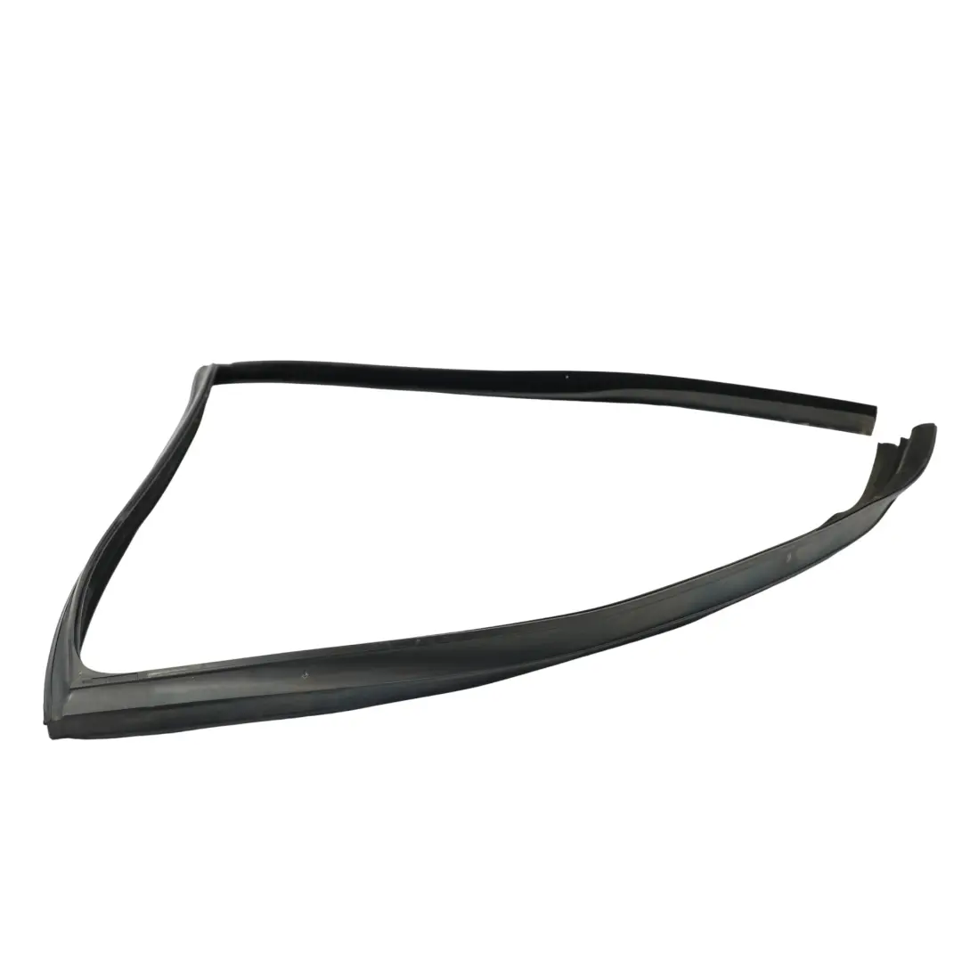 Joint Étanchéité Vitre Porte Arrière Droit XH4225476AA pour Range Rover L322 à propos du numéro de pièce CGE000364 Range Rover L322 Joint Étanchéité Vitre Porte Arrière Droit XH4225476AA - SKU CGE000364 - Numéro de pièce CGE000364