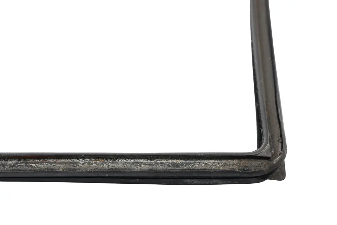 Türfenster Rahmen Dichtung Hinten Links 5H32-26258-BA für Range Rover Sport L320 mit Teilenummer CGE000855 Range Rover Sport L320 Türfenster Rahmen Dichtung Hinten Links 5H32-26258-BA - SKU CGE000855 - Teilenummer CGE000855