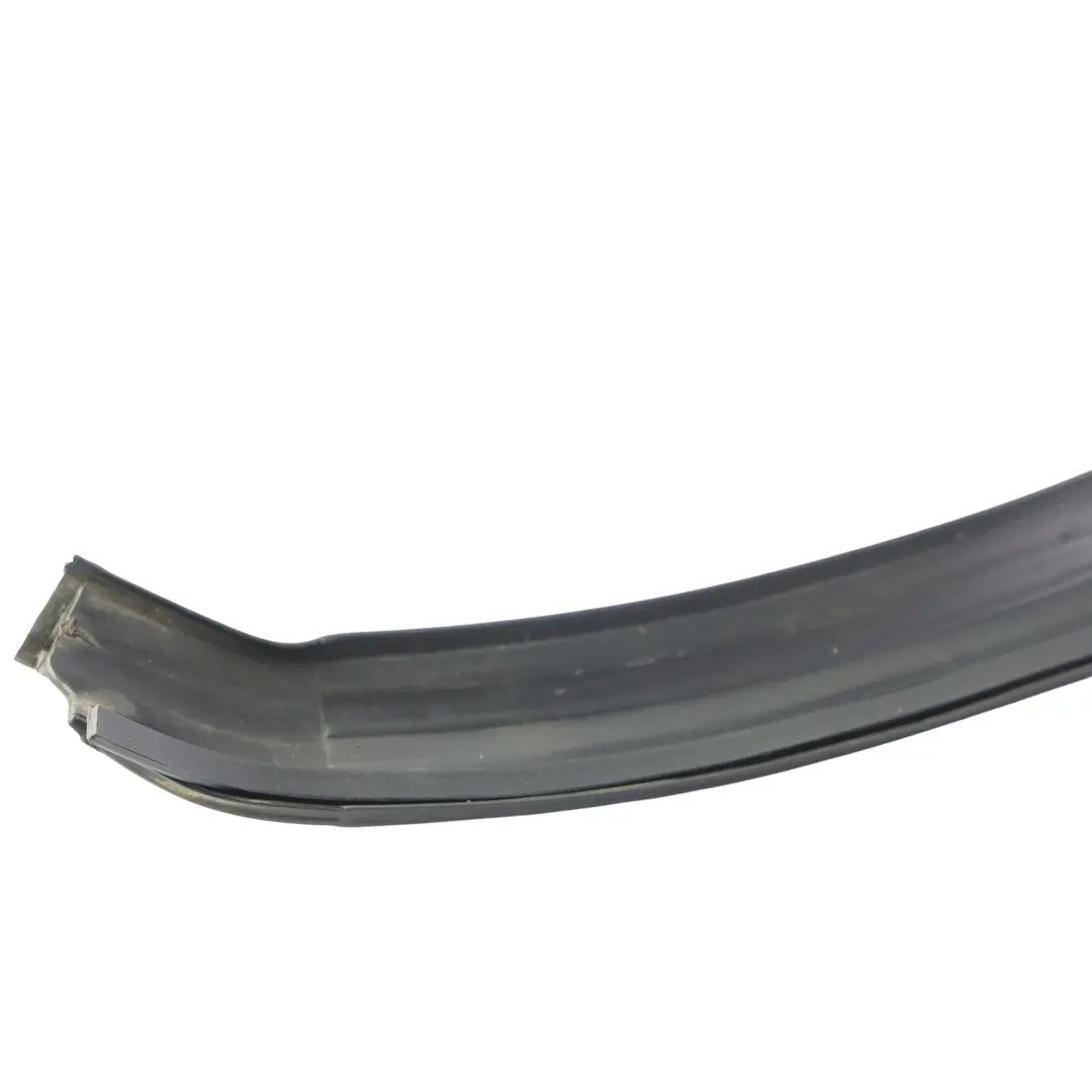 Junta Inferior Puerta Trasera Izquierda 1H4Z7824692GAA para Range Rover L322 con número de pieza CHB000031 Range Rover L322 Junta Inferior Puerta Trasera Izquierda 1H4Z7824692GAA - SKU CHB000031 - Número de pieza CHB000031