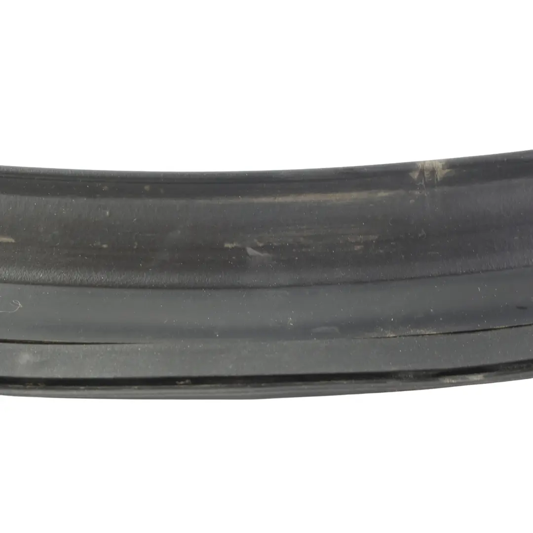 Range Rover L322 Uszczelka Dolna Tylnych Drzwi Lewa 1H4Z7824692GAA - SKU CHB000031 - Numer Części CHB000031