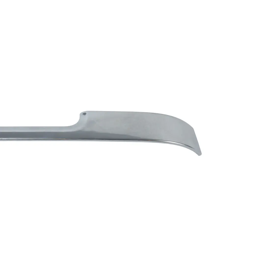 Moldura Panel Puerta Trasera Izquierda para Range Rover L405 con número de pieza CK52-18449-DA Range Rover L405 Moldura Panel Puerta Trasera Izquierda - SKU CK52-18449-DA-1 - Número de pieza CK52-18449-DA