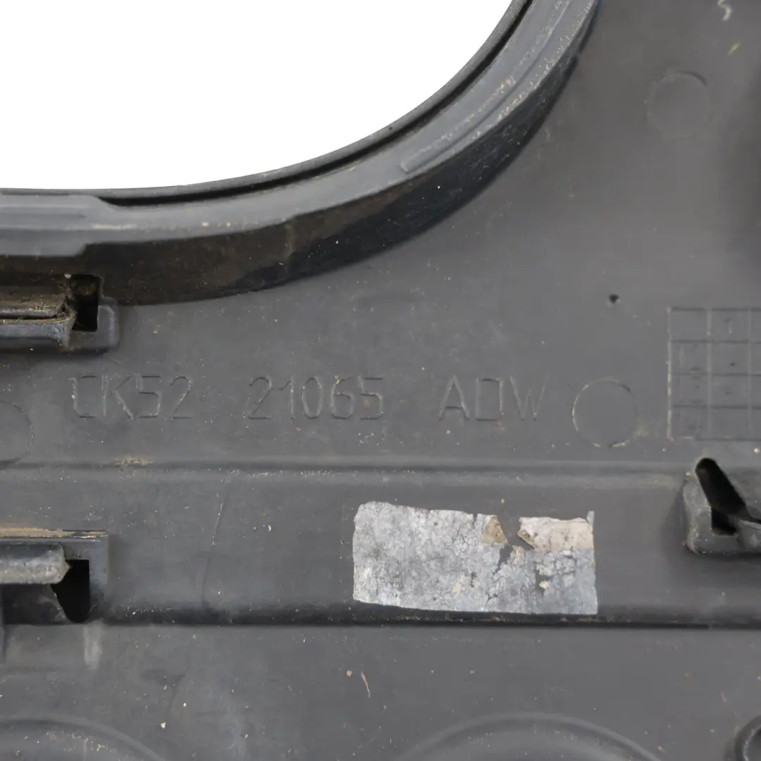 Türleiste Vorne Unten Außen Links Santorini Schwarz 820 für Range Rover L405 mit Teilenummer CK52-21065-ADW Range Rover L405 Türleiste Vorne Unten Außen Links Santorini Schwarz 820 - SKU CK52-21065-ADW-SAB - Teilenummer CK52-21065-ADW