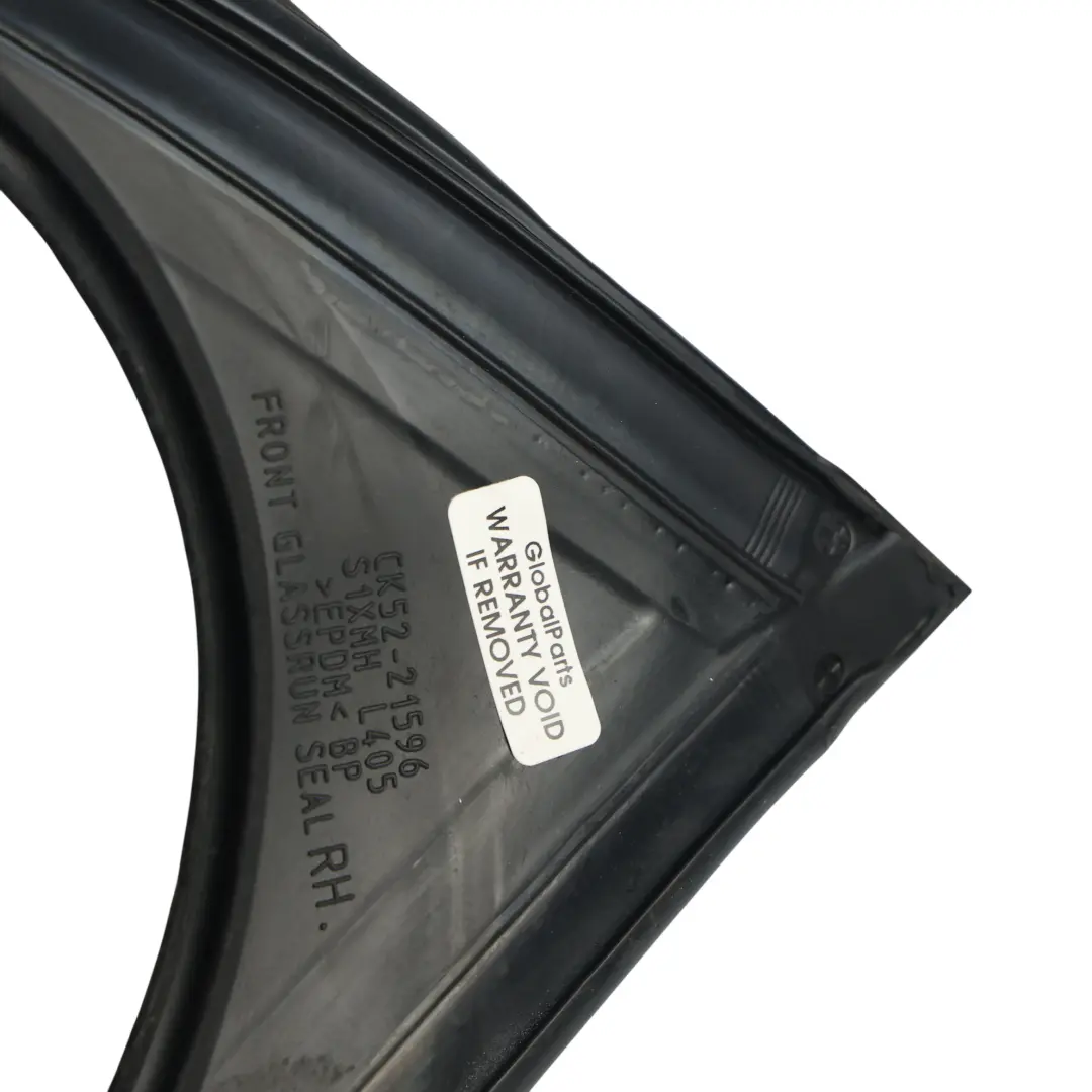 Guarnizione Telaio Finestrino Porta Ant. Sinistra per Range Rover L405 con numero di parte CK52 Range Rover L405 Guarnizione Telaio Finestrino Porta Ant. Sinistra - SKU CK52-21596 - Numero di parte CK52