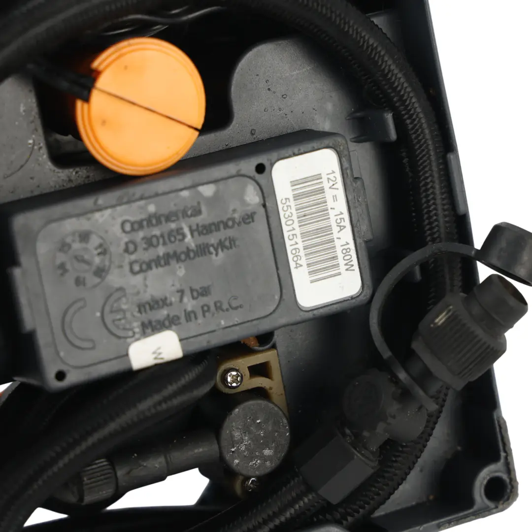 Compresseur Pneu Outil Urgence 12V 15A 180W pour Ford Continental à propos du numéro de pièce CONTIMOBILITYKIT Ford Continental Compresseur Pneu Outil Urgence 12V 15A 180W - SKU CONTIMOBILITYKIT - Numéro de pièce CONTIMOBILITYKIT