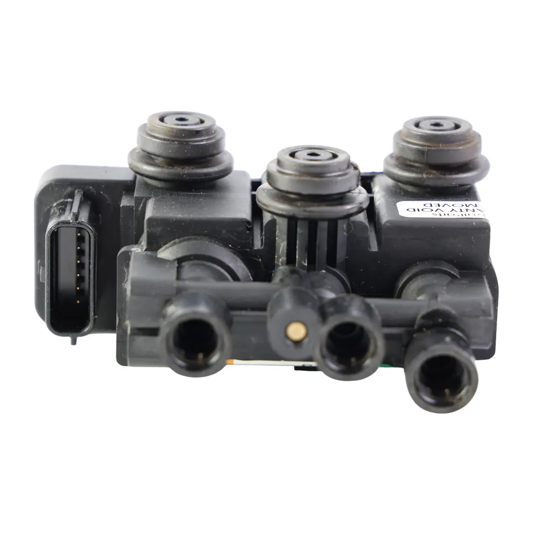 Range Rover Sport L494 Blocco Valvola Sospensioni Pneumatiche - SKU CPLA-5B710-AD - Numero di parte CPLA-5B710-AD