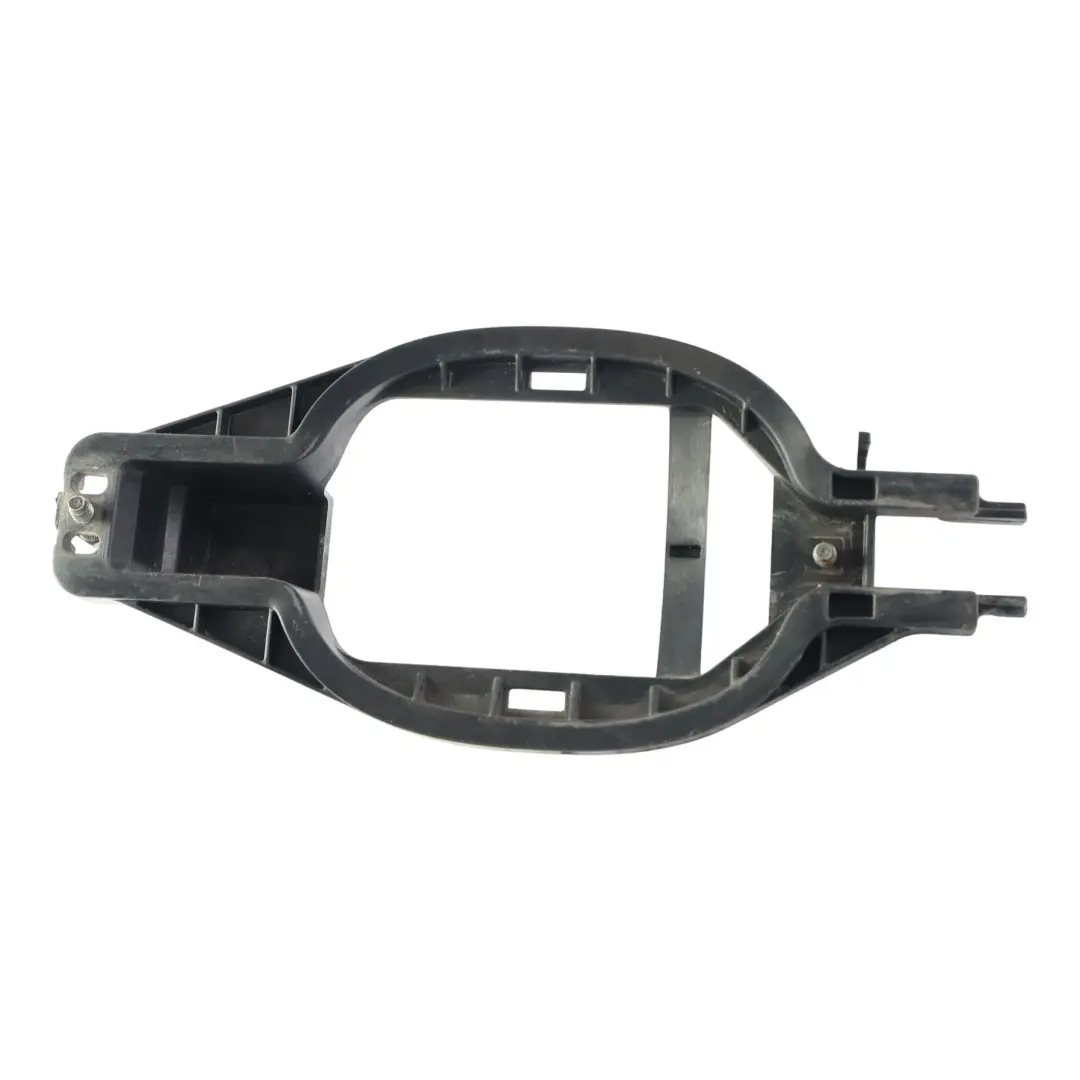 Soporte Manija Puerta Exterior Lado Pasajero XH4222410AA para Range Rover L322 con número de pieza CXL000021 Range Rover L322 Soporte Manija Puerta Exterior Lado Pasajero XH4222410AA - SKU CXL000021 - Número de pieza CXL000021