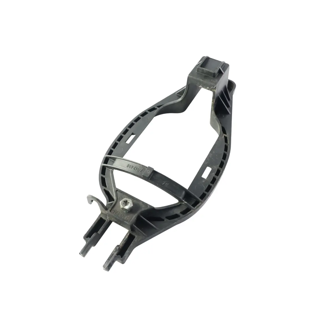 Supporto Maniglia Porta Esterna Lato Passeggero XH4222410AA per Range Rover L322 con numero di parte CXL000021 Range Rover L322 Supporto Maniglia Porta Esterna Lato Passeggero XH4222410AA - SKU CXL000021 - Numero di parte CXL000021