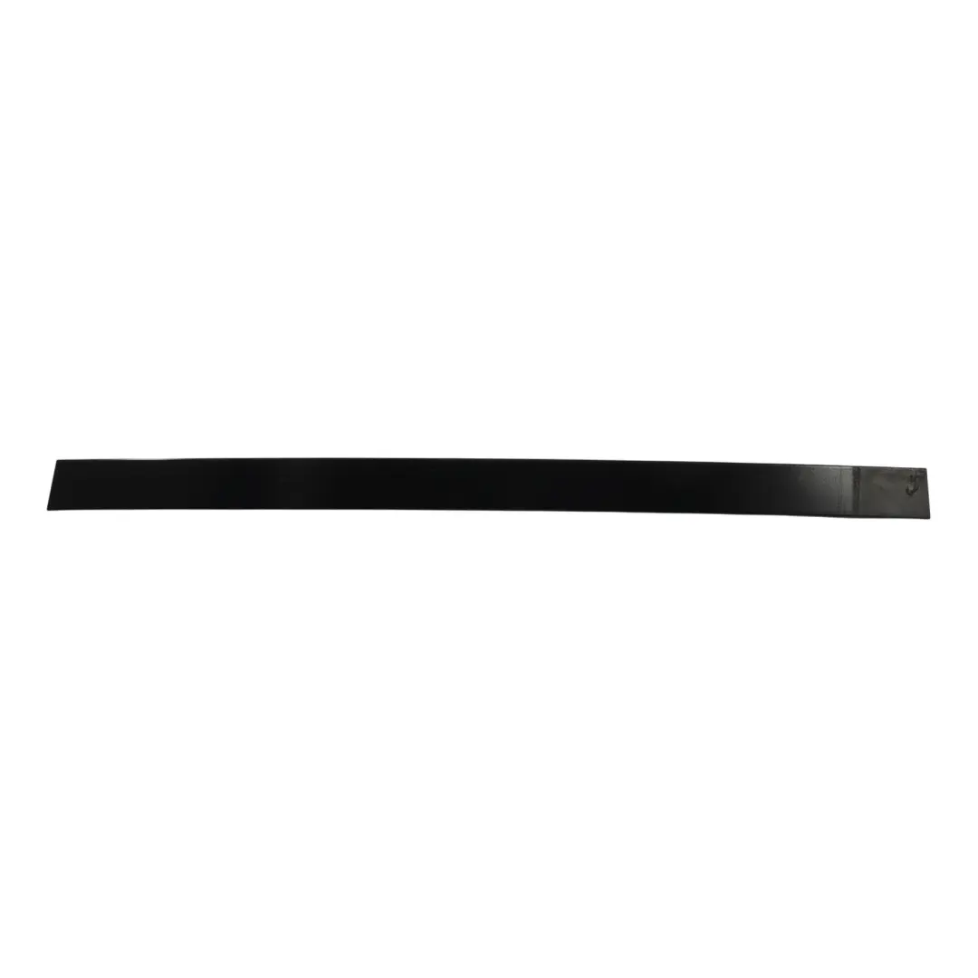 Range Rover L322 Panel Tapa Moldura Trasera Derecha - SKU DDE000160PMD - Número de pieza DDE000160PMD