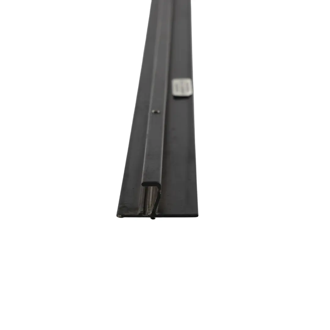 Land Range Rover L322 Cover Panel Finisher Strip Rear Right O/S - SKU DDE000160PMD - Part number DDE000160PMD