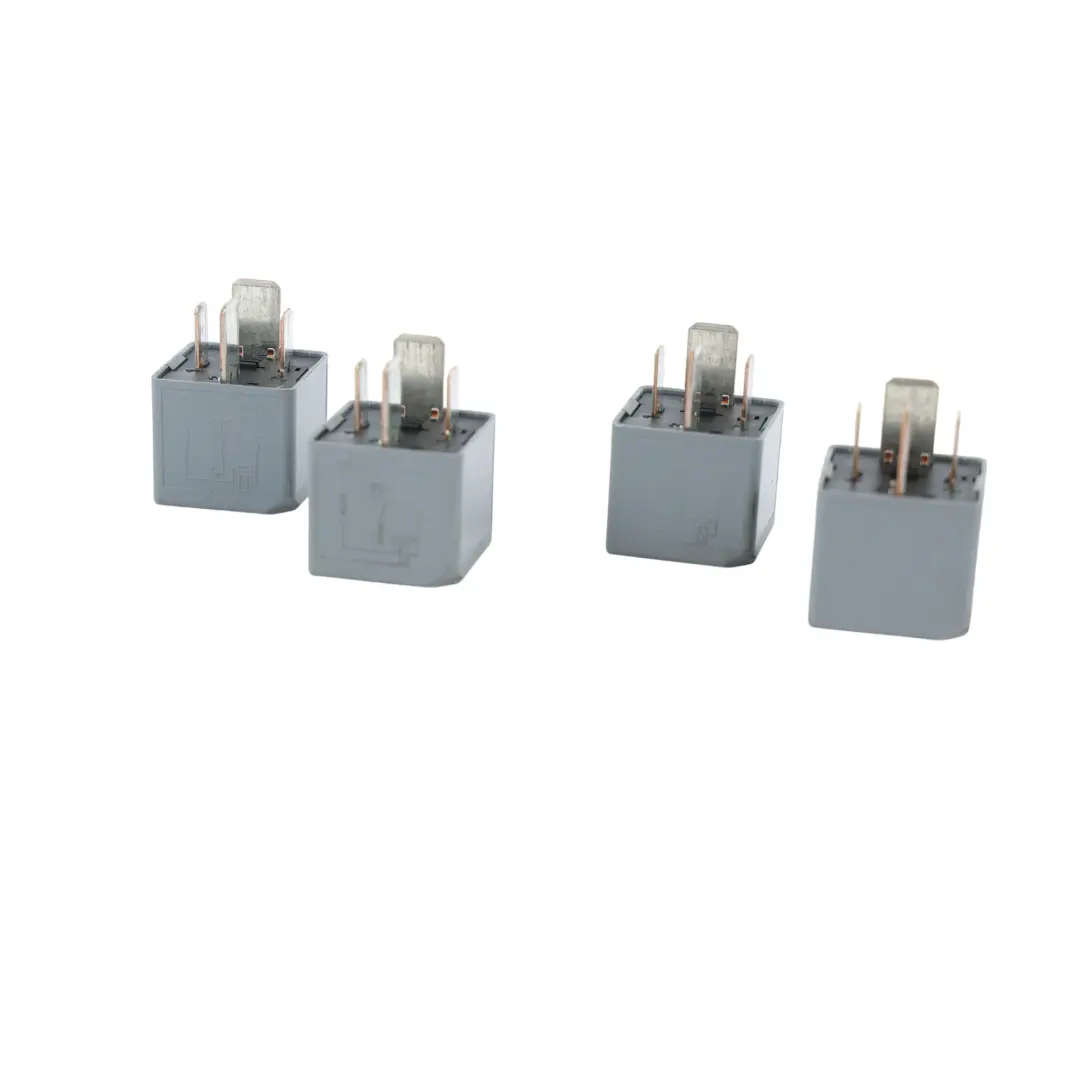 4-Pin 12V 70A Grey Set X4 to Land Rover Discovery Sport L550 Relay with Part number DH22-14B192-EA Land Rover Discovery Sport L550 Relay 4-Pin 12V 70A Grey Set X4 - SKU DH22-14B192-EA-1 - Part number DH22-14B192-EA