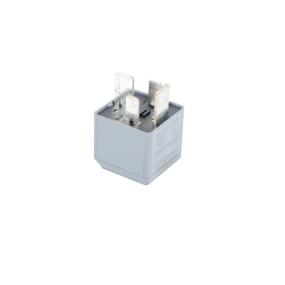 Land Rover Discovery Sport L550 Relais 4 Broches 12V 70A Gris - SKU DH22-14B192-EA - Numéro de pièce DH22-14B192-EA