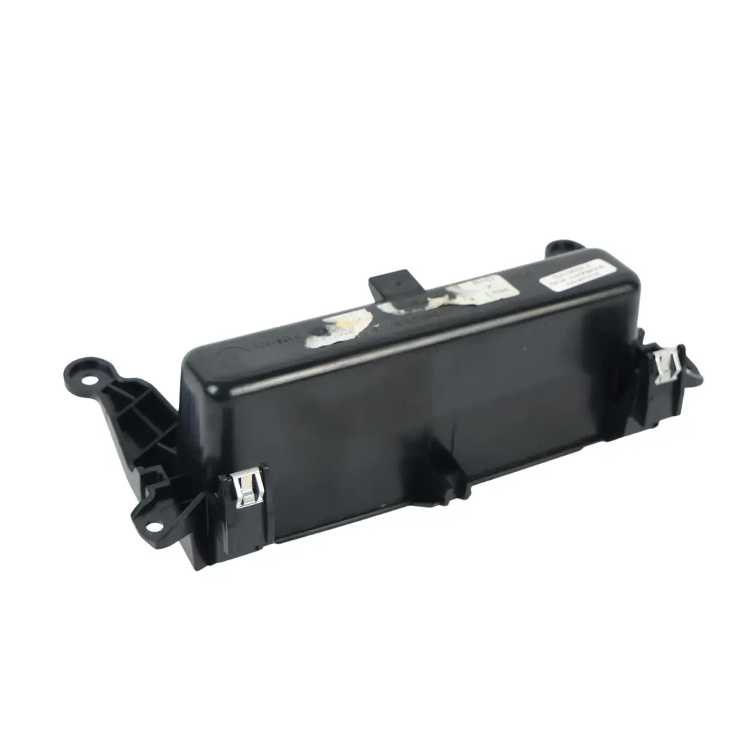 Tylna Osłona Konsoli Środkowej do Range Rover Sport L494 o numerze DK62-045L92-B Range Rover Sport L494 Tylna Osłona Konsoli Środkowej - SKU DK62-045L92-B - Numer Części DK62-045L92-B