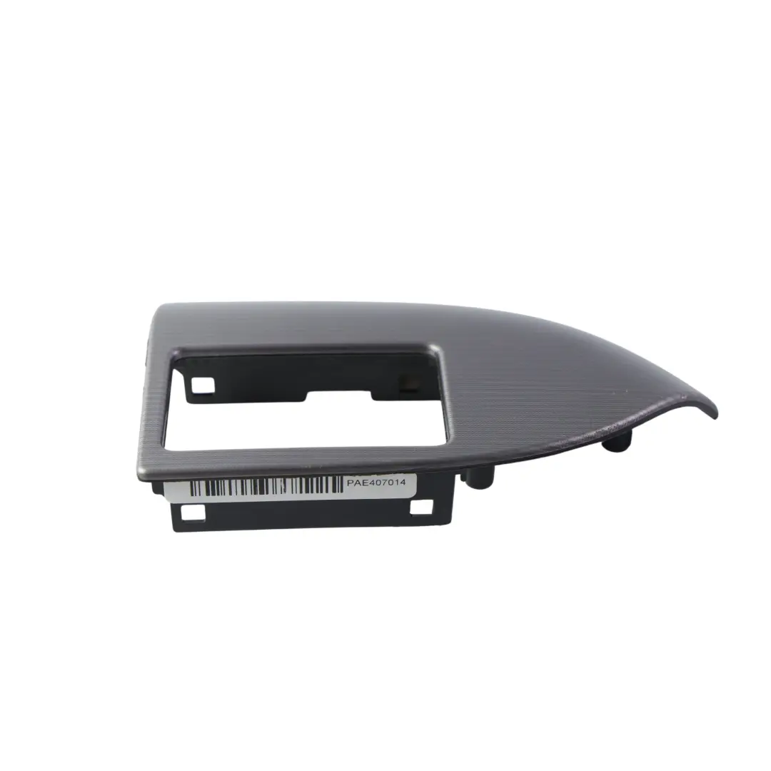 Land Rover Range Rover L494 Osłona Zamka Drzwi Przedni Prawy DK62-237B74-A - SKU DK62-237B74-DE - Numer Części DK62-237B74-DE