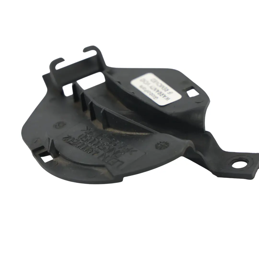 Clip Supporto Tubo Lavaggio Parabrezza per Land Rover Velar L560 con numero di parte DNR500050 Land Rover Velar L560 Clip Supporto Tubo Lavaggio Parabrezza - SKU DNR500050 - Numero di parte DNR500050