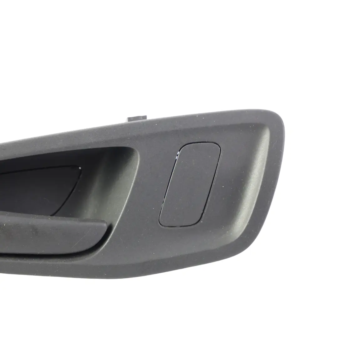 MK2 Maniglia Porta Ant Sinistra per Ford Transit Connect con numero di parte DT11-V22601-AC Ford Transit Connect MK2 Maniglia Porta Ant Sinistra - SKU DT11-V22601-AC - Numero di parte DT11-V22601-AC