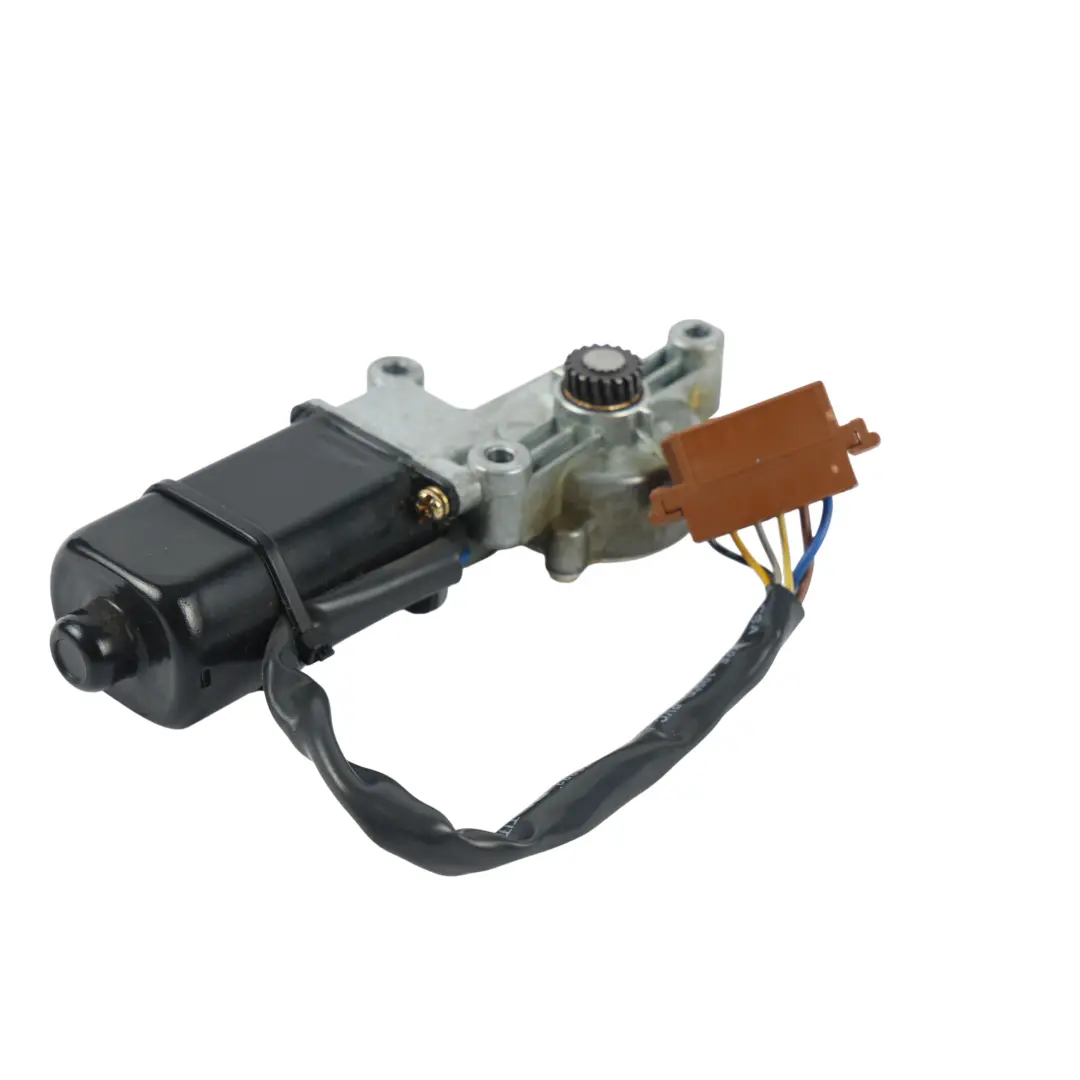 Land Rover Freelander L314 Schiebedach Stellmotor - SKU EGQ100190-1 - Teilenummer EGQ100190