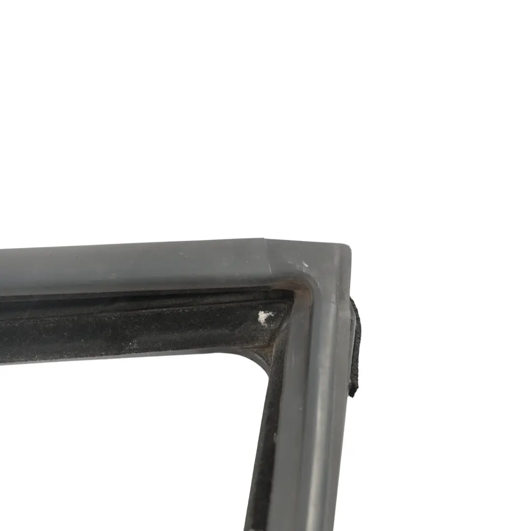 Ford Transit Courier Fensterschacht Führungsschiene Links - SKU ET76-A223A07-BF - Teilenummer ET76-A223A07-BF