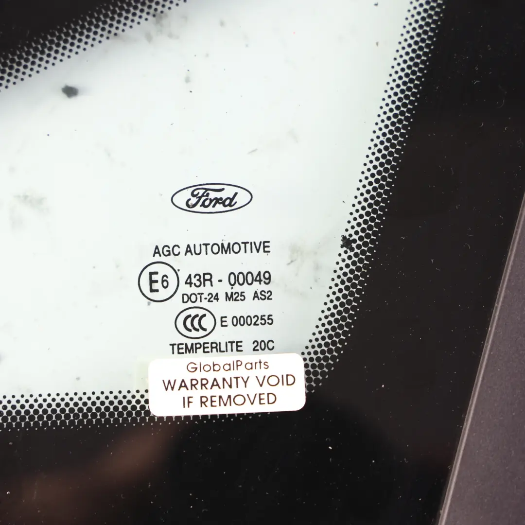 Vitre Triangle Quart Avant Gauche pour Ford Fiesta MK7 à propos du numéro de pièce F1BB-A29711-AA Ford Fiesta MK7 Vitre Triangle Quart Avant Gauche - SKU F1BB-A29711-AA - Numéro de pièce F1BB-A29711-AA
