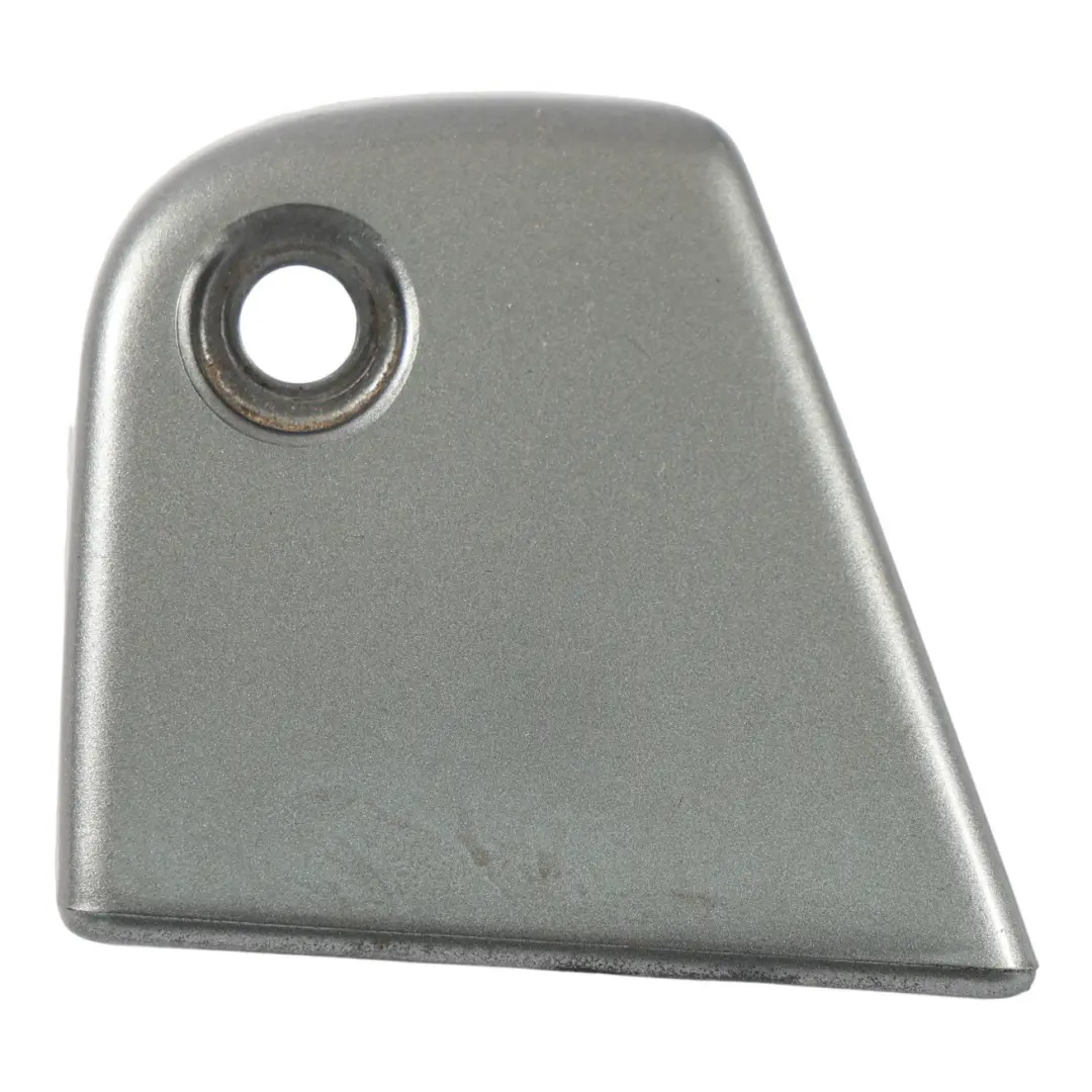 Tapa Bisagra Reposabrazos Derecho para Land Rover Range Rover Sport con número de pieza FJV500462 Land Rover Range Rover Sport Tapa Bisagra Reposabrazos Derecho - SKU FJV500462 - Número de pieza FJV500462