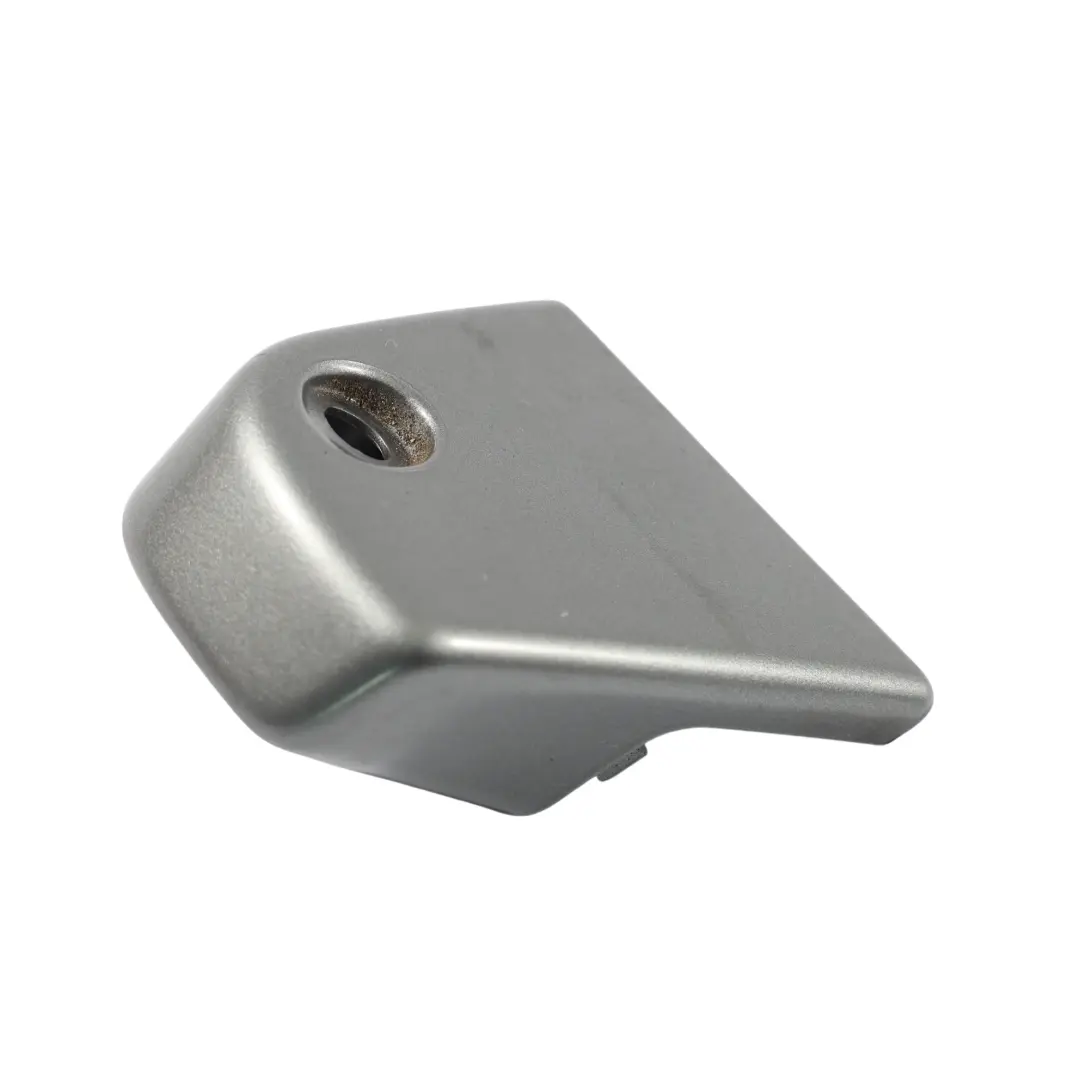 Copertura Pannello Cerniera Bracciolo Anteriore per Range Rover Velar L560 con numero di parte FJV500472 Range Rover Velar L560 Copertura Pannello Cerniera Bracciolo Anteriore - SKU FJV500472 - Numero di parte FJV500472