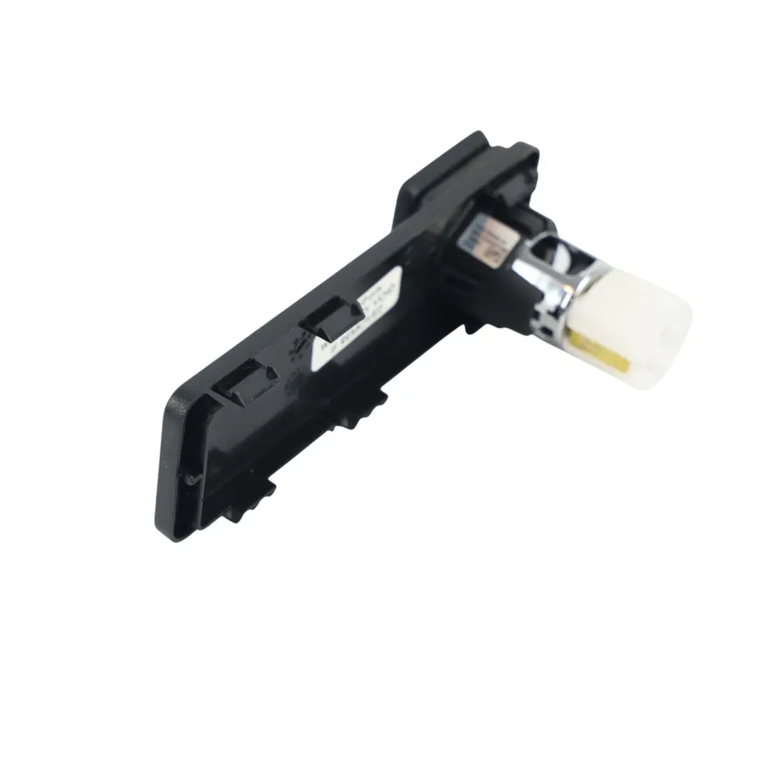 Tylne Gniazdo Zapalniczki12V do Land Rover Discovery L550 o numerze FK72-045B49-AB Land Rover Discovery L550 Tylne Gniazdo Zapalniczki12V - SKU FK72-045B49-AB - Numer Części FK72-045B49-AB