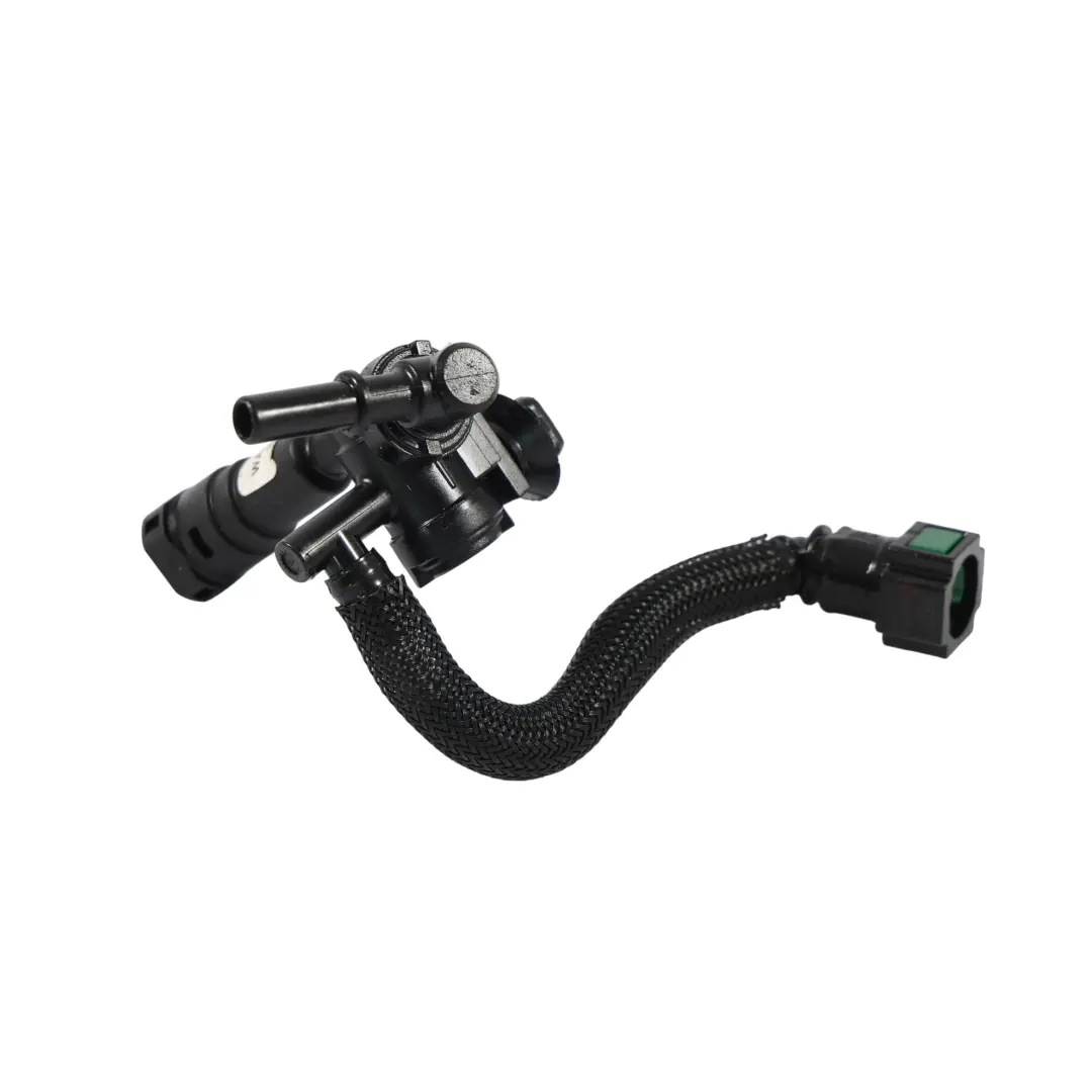 Ford Transit Connect MK2 Kraftstoffpumpe Rohr 1.5 Diesel FM5Q-9D350-CA - SKU FM5Q-9D350-BA - Teilenummer FM5Q-9D350-BA