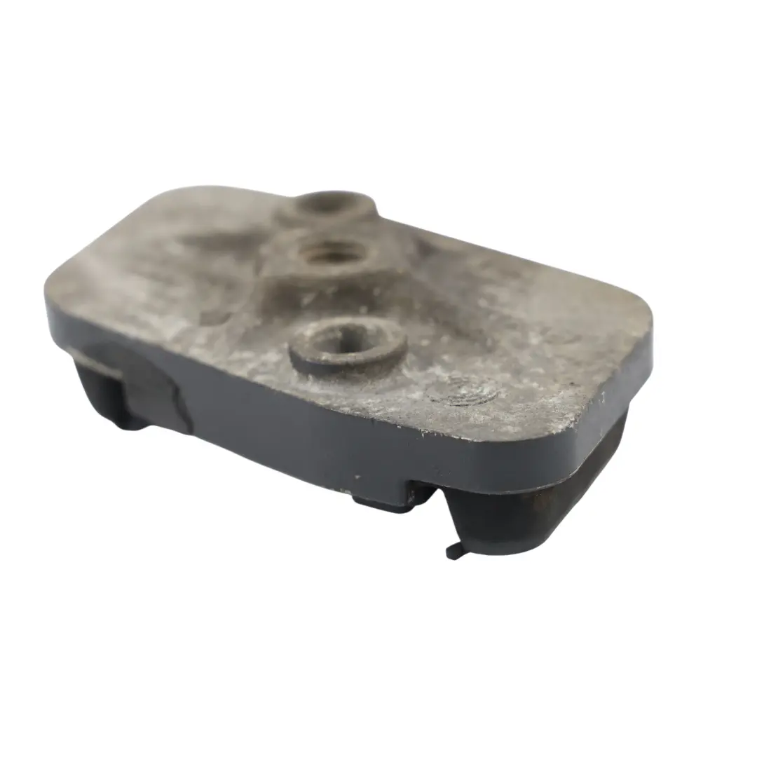 Wspornik Dyferencjału Osi Przedniej do Range Rover Sport L494 o numerze FPLA-3D079-AB Range Rover Sport L494 Wspornik Dyferencjału Osi Przedniej - SKU FPLA-3D079-AB - Numer Części FPLA-3D079-AB
