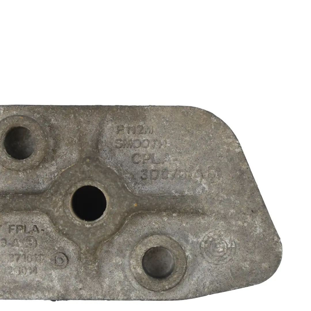 Staffa Differenziale Anteriore per Range Rover Sport L494 con numero di parte FPLA-3D079-AB Range Rover Sport L494 Staffa Differenziale Anteriore - SKU FPLA-3D079-AB - Numero di parte FPLA-3D079-AB