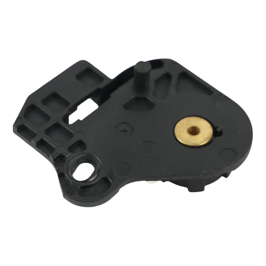 Staffa Cavo Cofano per Land Rover Discovery 3 Range Rover L560 con numero di parte FSE500031 Land Rover Discovery 3 Range Rover L560 Staffa Cavo Cofano - SKU FSE500031 - Numero di parte FSE500031