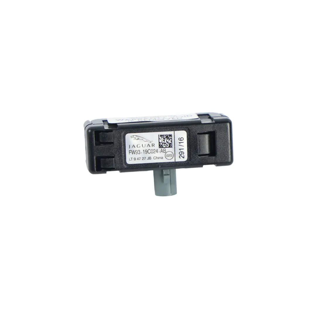 Bluetooth Antenna Amplifier Module to Range Rover Sport L494 with Part number FW93-19C024-AB Range Rover Sport L494 Bluetooth Antenna Amplifier Module - SKU FW93-19C024-AB - Part number FW93-19C024-AB