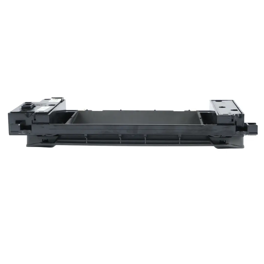 Range Rover Evoque L538 Garniture Écran Avec Interrupteurs - SKU GJ32-19F211-KB - Numéro de pièce GJ32-19F211-KB
