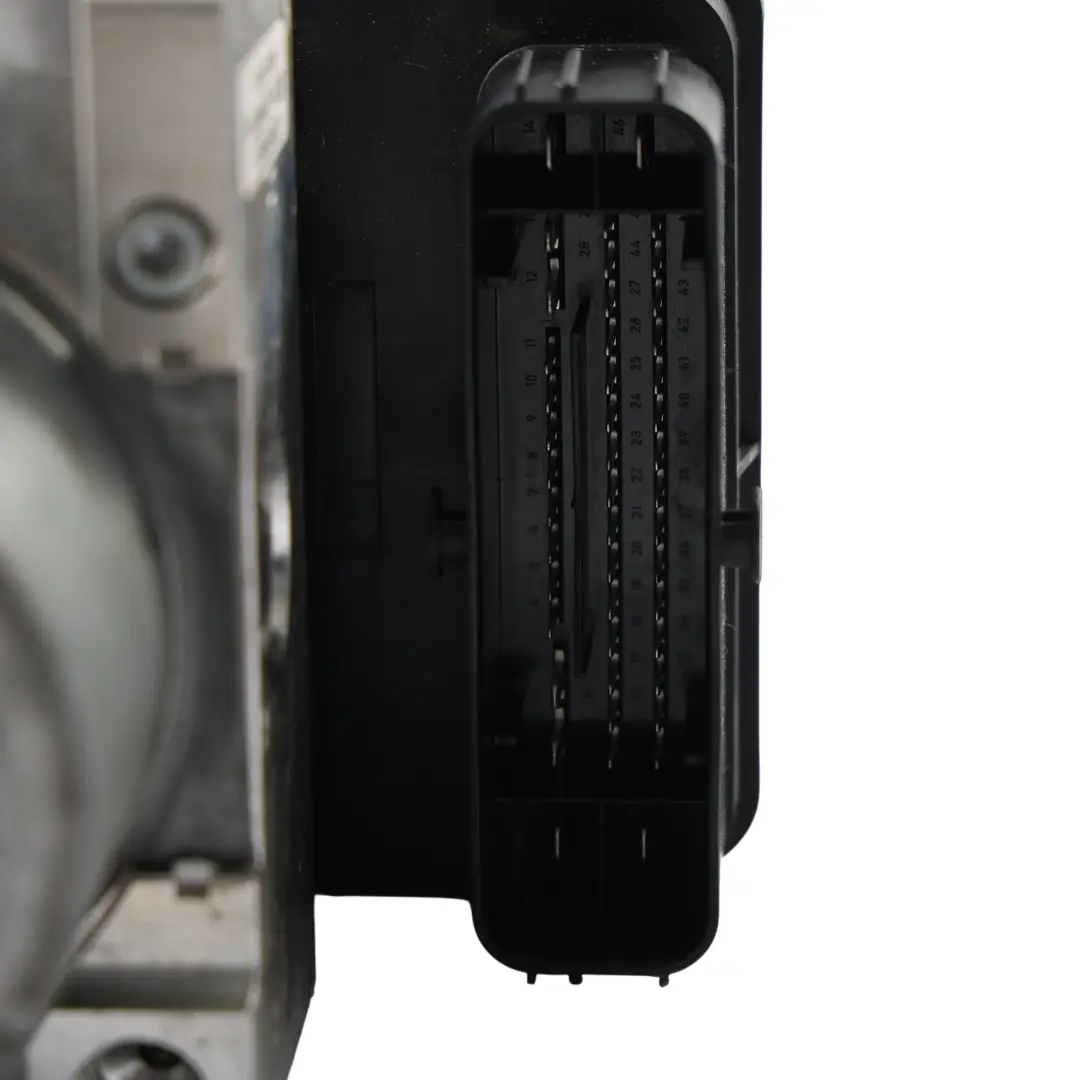 Land Rover Discovery Sport L550 Module Contrôle Pompe ABS - SKU GJ32-2C405-AH - Numéro de pièce GJ32-2C405-AH
