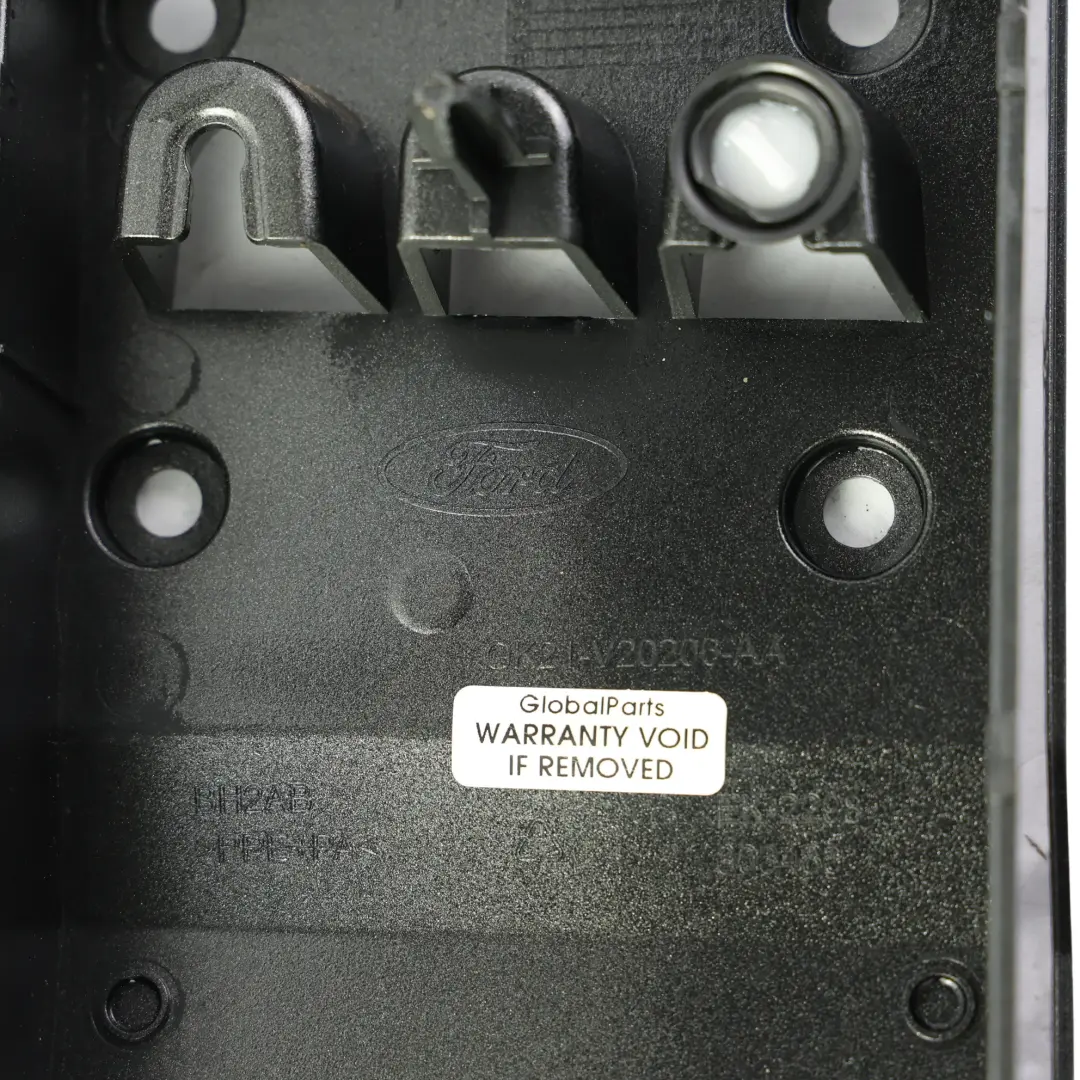 Mk8 Klapka Wlewu Paliwa Magnetic Metallic-7J do Ford Transit o numerze GK21-V20206-AA Ford Transit Mk8 Klapka Wlewu Paliwa Magnetic Metallic-7J - SKU GK21-V20206-AA-MGT - Numer Części GK21-V20206-AA