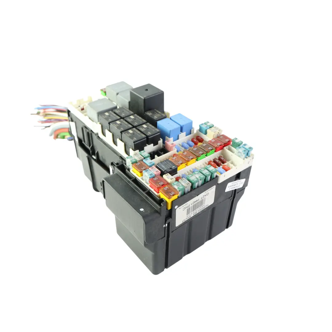 Fuse Box Distribution Module 2.0 Diesel to Ford Transit Custom with Part number GK2T-14401-FHC Ford Transit Custom Fuse Box Distribution Module 2.0 Diesel - SKU RHD-2150032 - Part number GK2T-14401-FHC