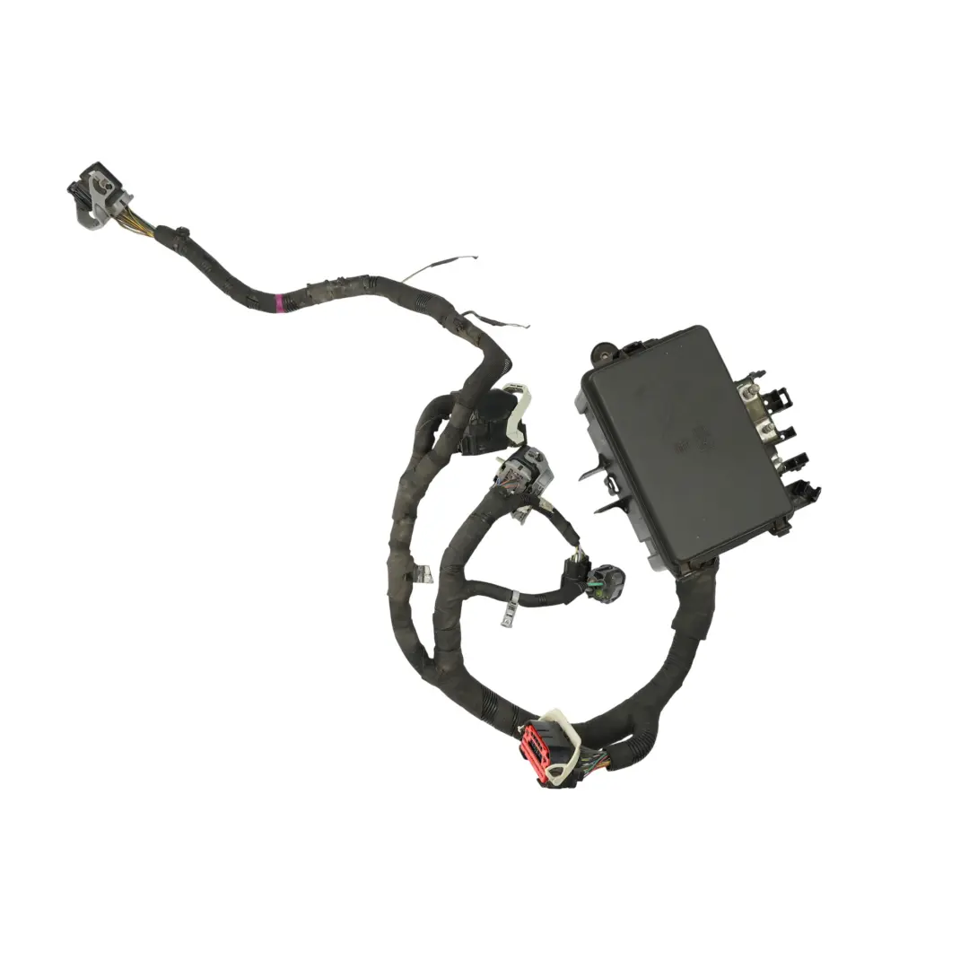 MK8 Cablaggio Scatola Fusibili Vano Motore 2.0 per Ford Transit con numero di parte GK3T-9K499-FBC Ford Transit MK8 Cablaggio Scatola Fusibili Vano Motore 2.0 - SKU GK3T-9K499-FBC - Numero di parte GK3T-9K499-FBC