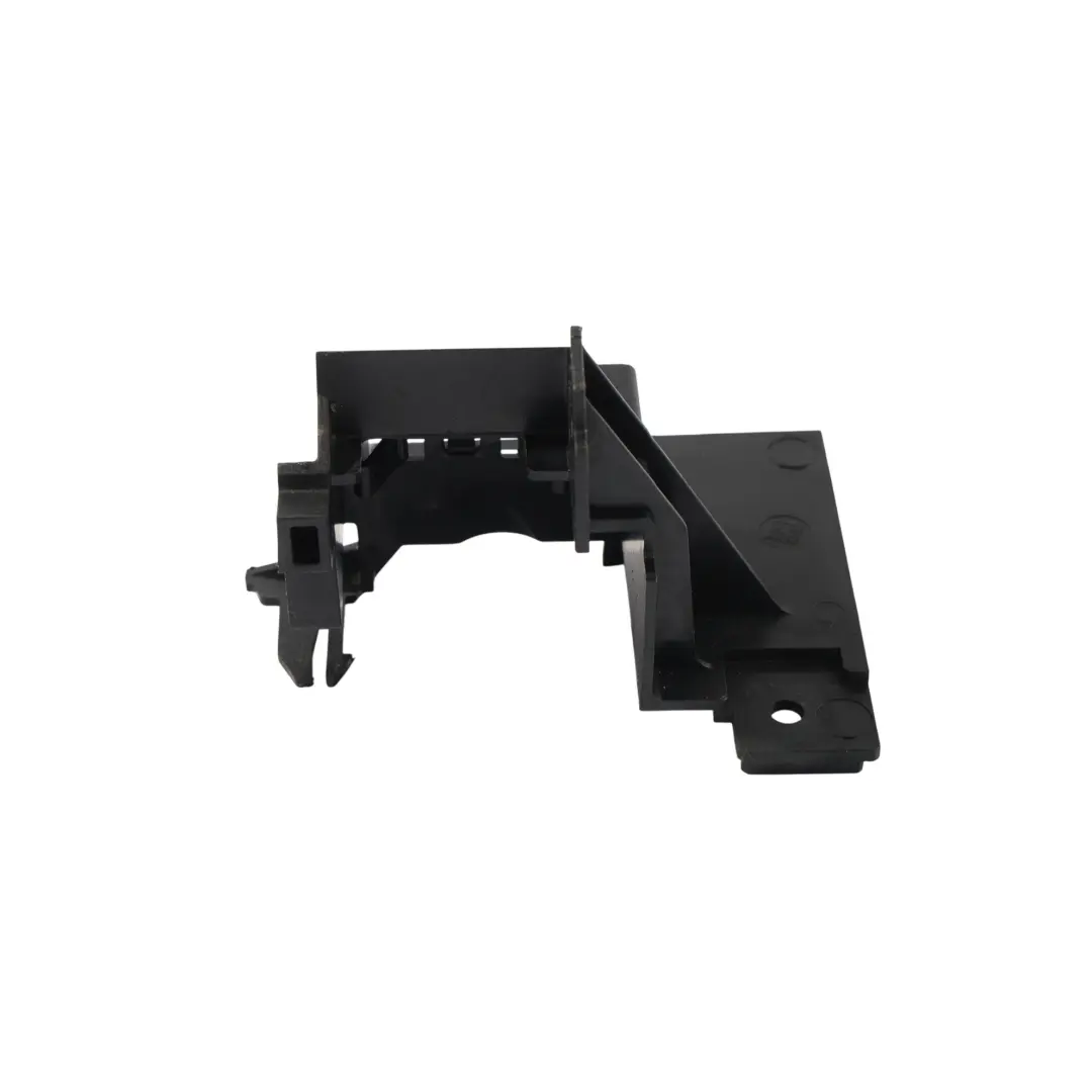 Soporte Radiador Inferior Izquierdo para Range Rover Velar L560 2.0 con número de pieza GX73-19K624-AF Range Rover Velar L560 2.0 Soporte Radiador Inferior Izquierdo - SKU GX73-19K624-AF - Número de pieza GX73-19K624-AF