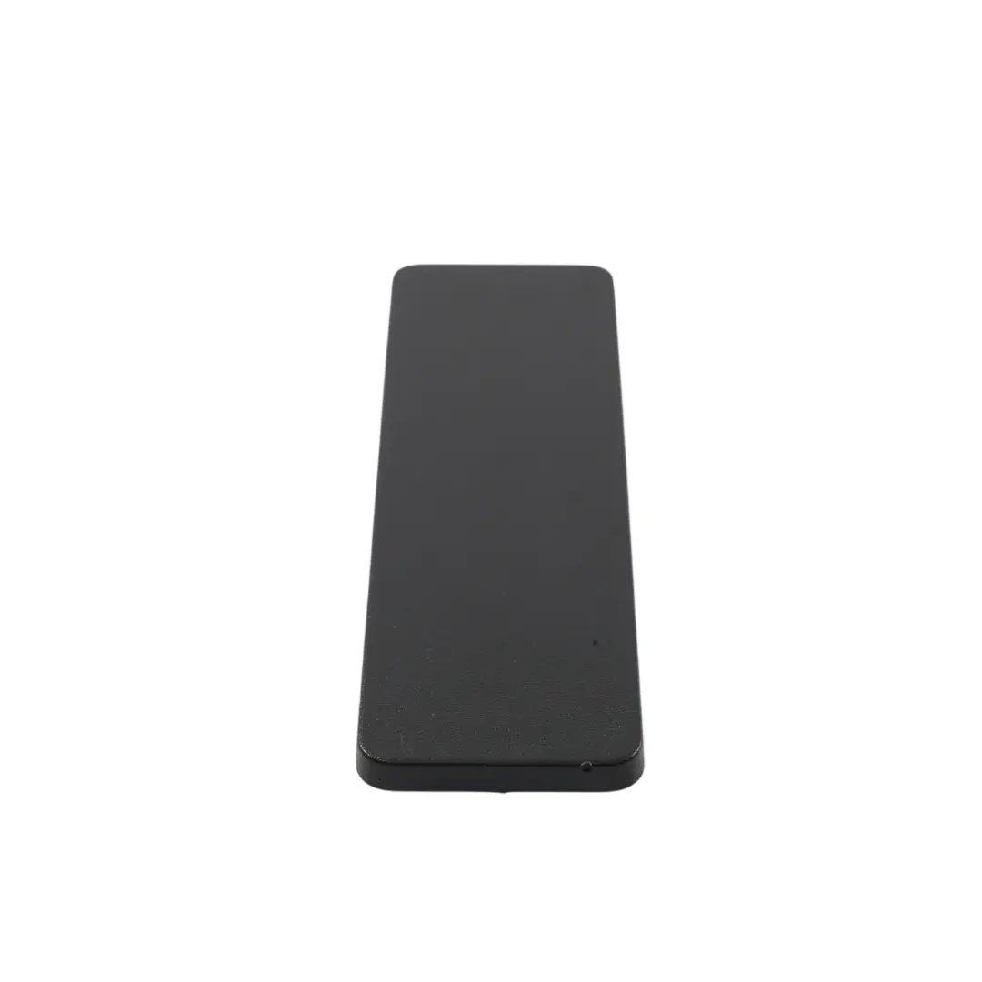 Panel Inserto Consola Central Trasera para Range Rover Velar L560 con número de pieza GX73-67448-AA Range Rover Velar L560 Panel Inserto Consola Central Trasera - SKU GX73-67448-AA - Número de pieza GX73-67448-AA